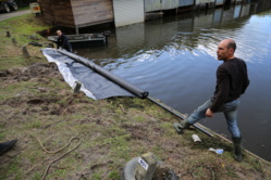Installation du filet microperforé Installation du filet microperforé